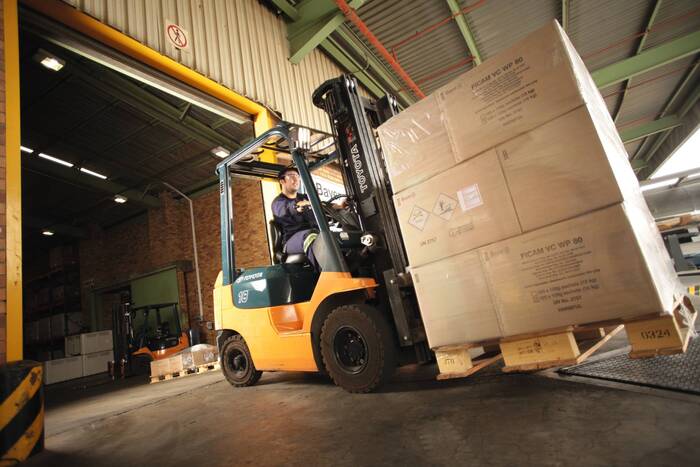 Visual_BCS-ES_D-SC_Pallet_truck_5616x3744_CMYK_4c