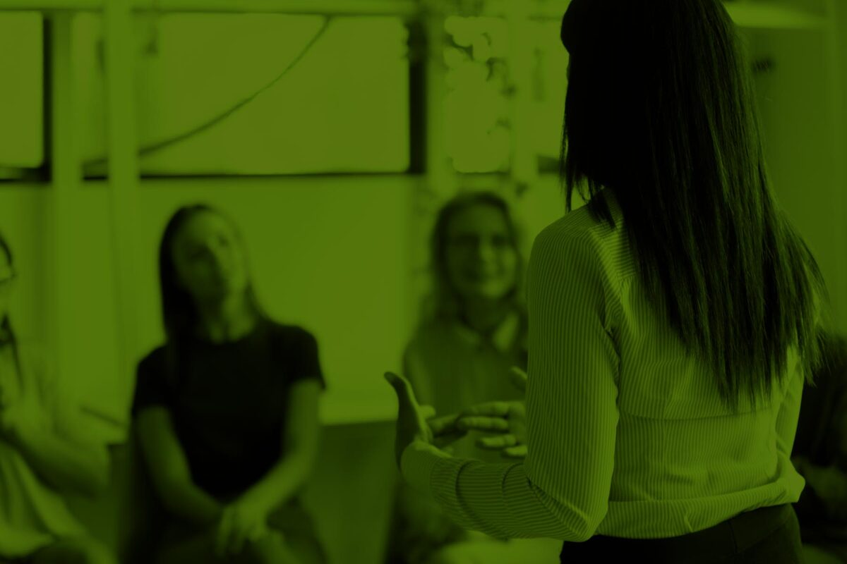 cannsell_hero_train-team