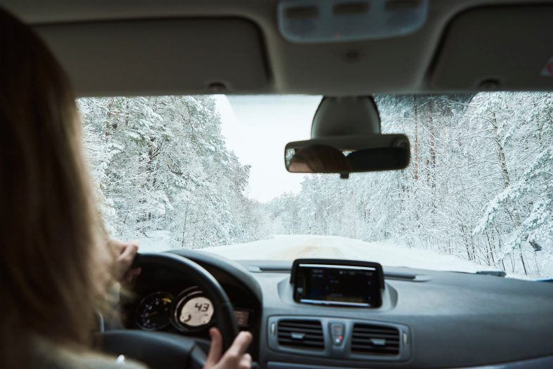 Winter Driving Safety Tips: Navigating Snow, Ice, and Cold Weather